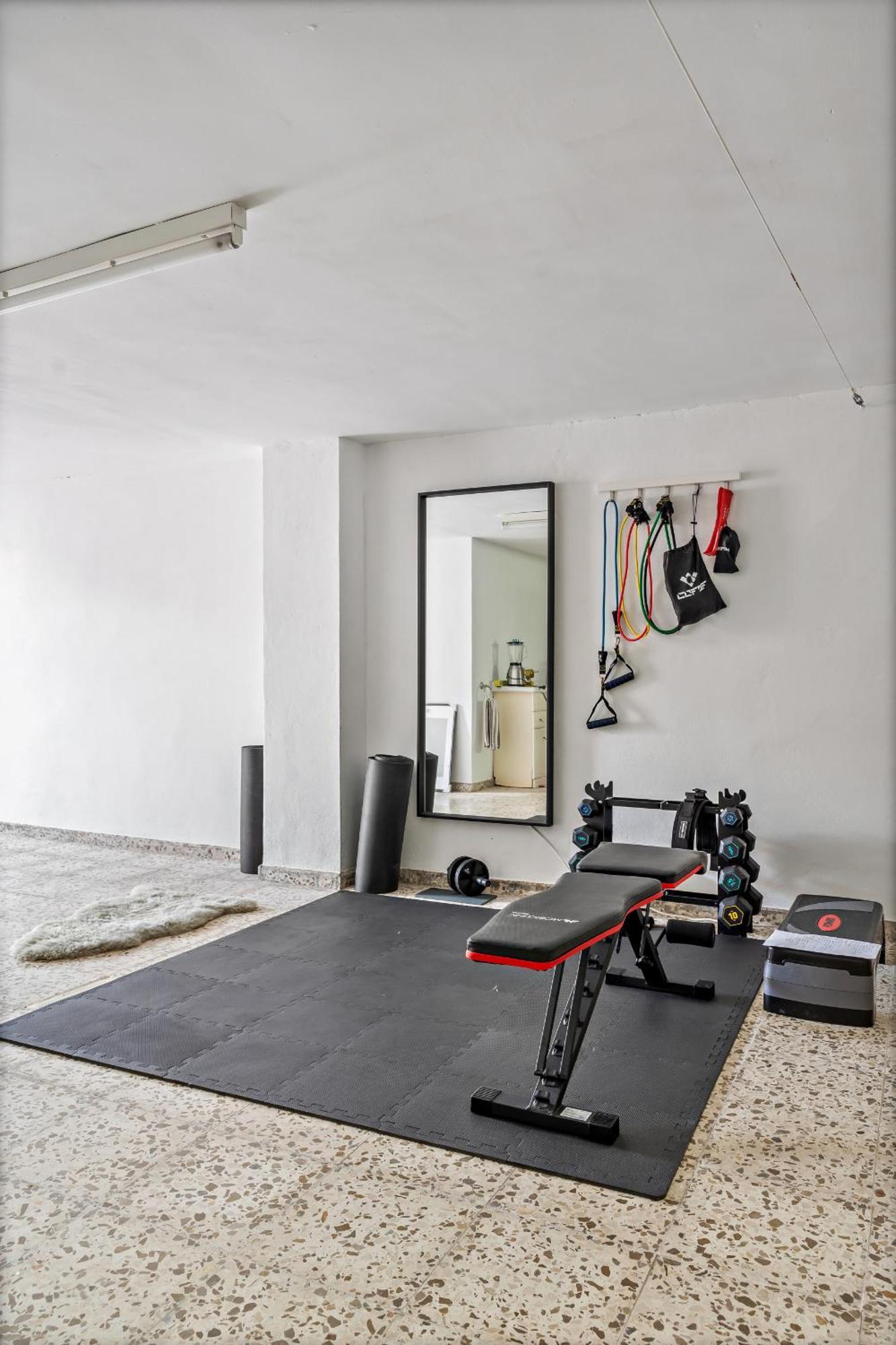 Chic Retreat With A Spacious Garden, Near Burriana Vakantiehuis *